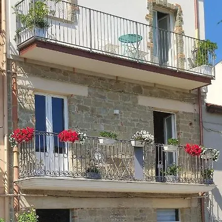 La Casa Dei Panorami Di ホームステイ *